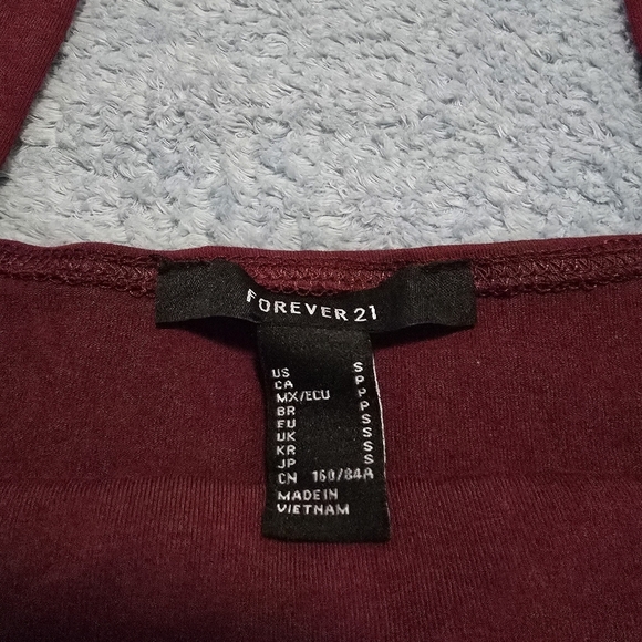 2-pack Forever 21 bodysuits ideal for this summer - Picture 3 of 11